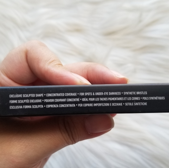 Smashbox Always Sharp Lip Liners & Kat Von D Concealer Brush - Picture 4 of 9